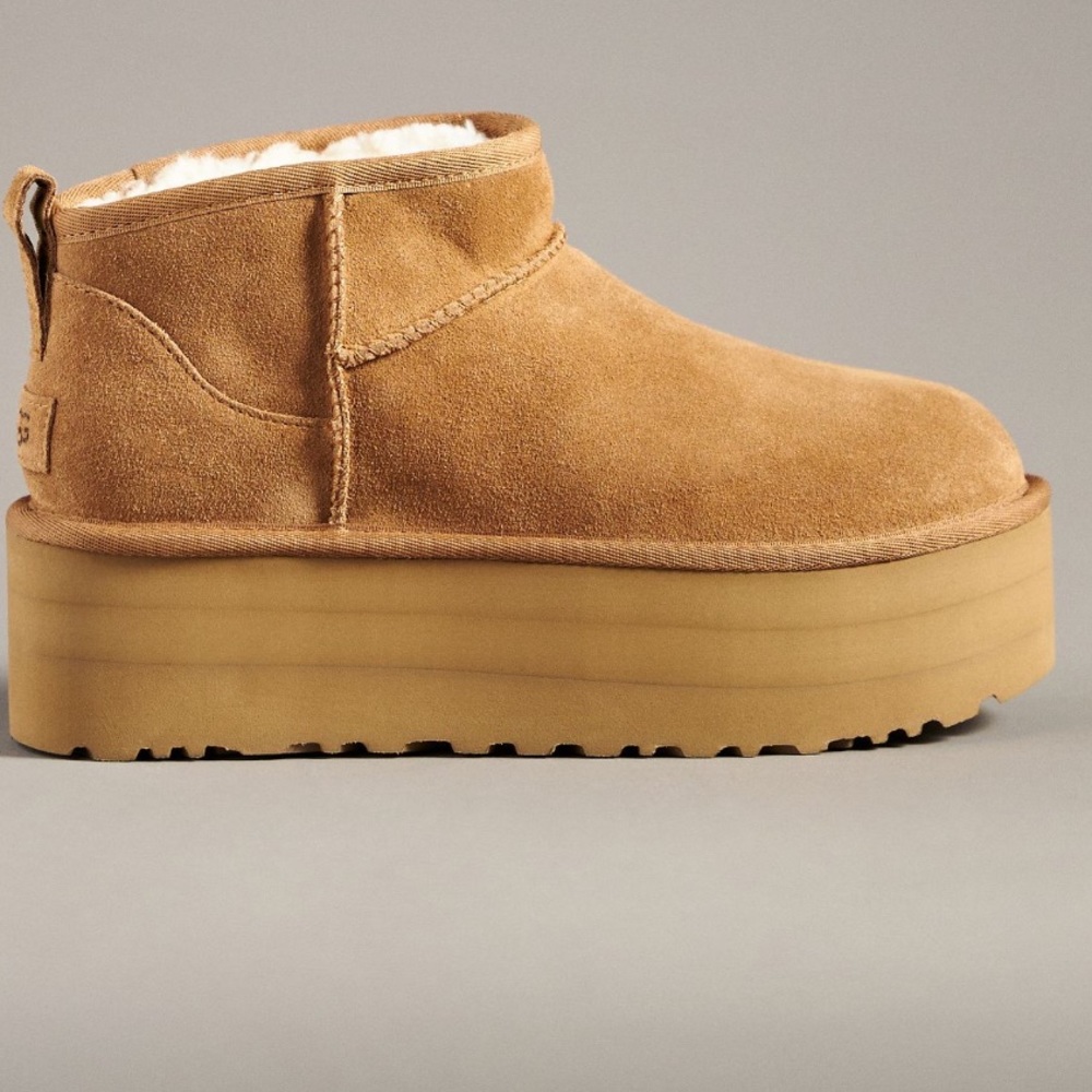 NWT Platform Ugg’s